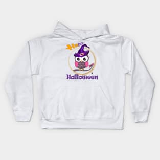 Who is ready to scare? Funny baby owl with a witch hat and a web of two hearts with a ghostly spider - Happy Halloween Kids Hoodie